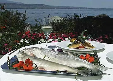 Hotel Restaurant Du Port 이브아르